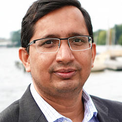 Prof. Dr. Rajnish Tiwari